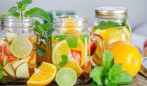 Cara Membuat Infus Water Minuman Cocok Untuk Diet Sehat.